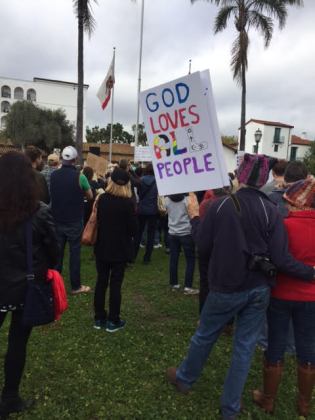 rally-3-god-loves-all-people